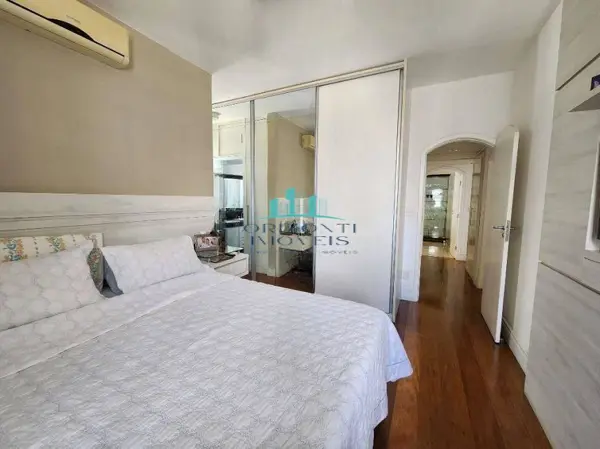 Apartamento 5 quartos 4 banheiros 