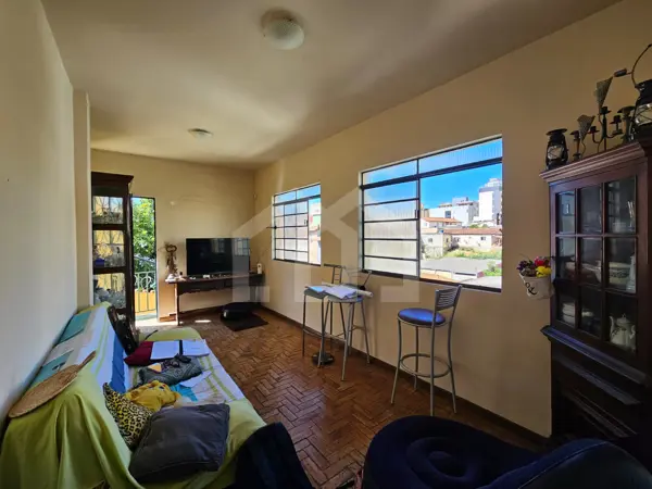 Casa 2 quartos 300m²

