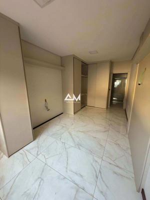 Apartamento 3 quartos 2 banheiros 360m²