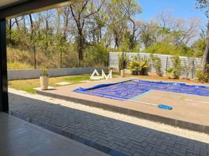 Apartamento 4 quartos 3 banheiros 300m²