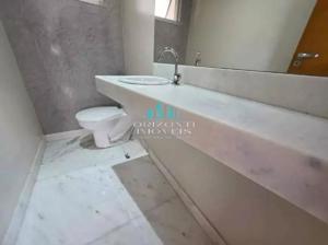 Apartamento 4 quartos 2 banheiros 