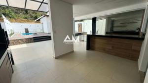 Apartamento 3 quartos 3 banheiros 230m²