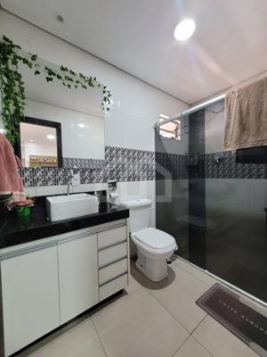 Casa 4 quartos 4 vagas 234m²