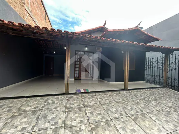 Casa 4 quartos 2 vagas 158m²