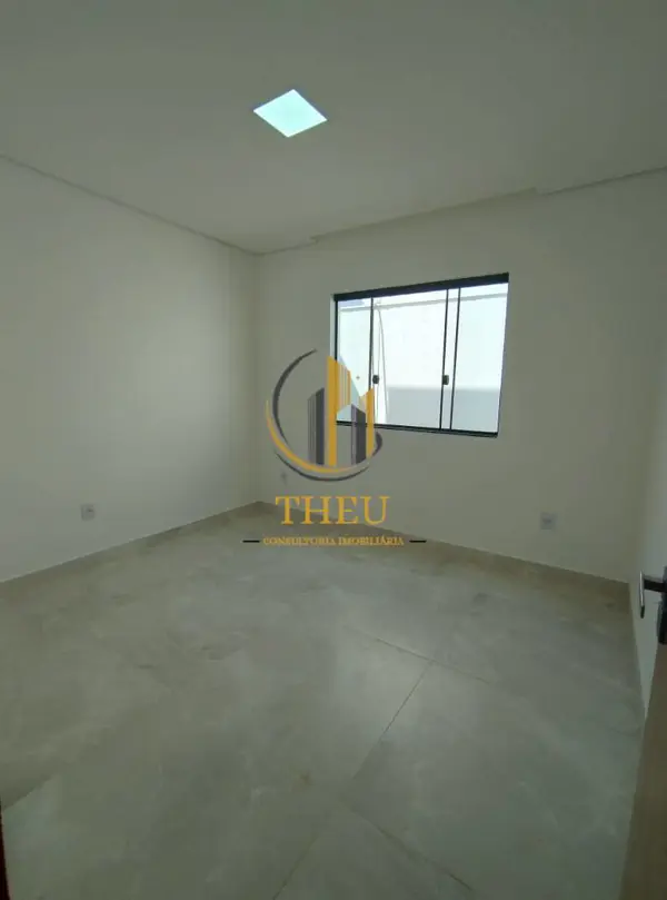 Apartamento 3 quartos 2 banheiros 300m²
