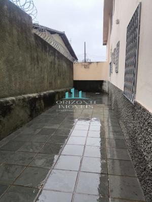 Apartamento 3 quartos 2 banheiros 137m²