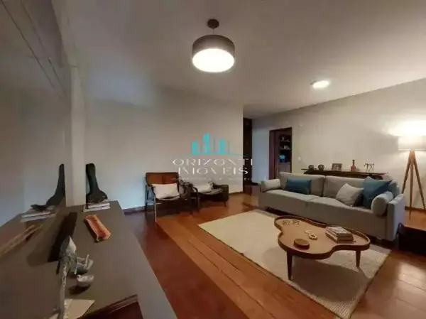Apartamento 4 quartos 2 banheiros 