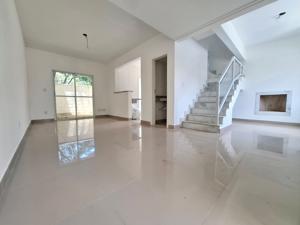 Casa em condomínio 3 quartos 2 vagas 142,68m²