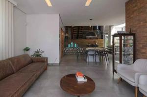 Apartamento 4 quartos 2 banheiros 321m²