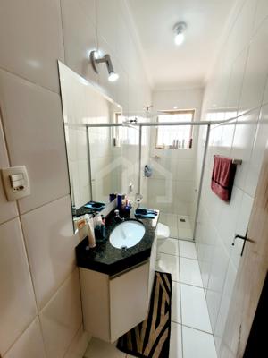 Casa 2 quartos 2 vagas 55m²