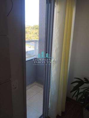 Apartamento 2 quartos 1 banheiro 