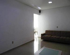 Casa 4 quartos 3 banheiros 
