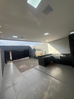 Apartamento 3 quartos 2 banheiros 125m²