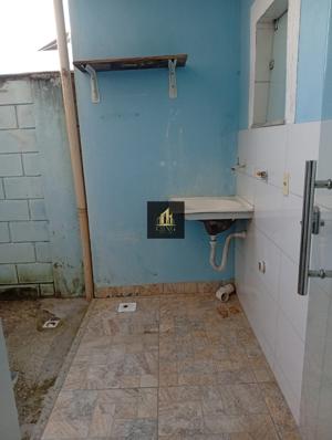 Casa 2 quartos 2 banheiros 65m²