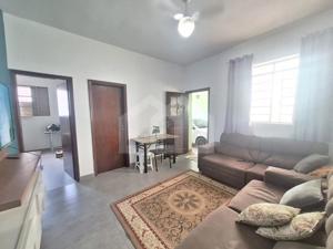 Casa 3 quartos 3 vagas 230m²