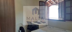 Casa 4 quartos 2 banheiros 174m²