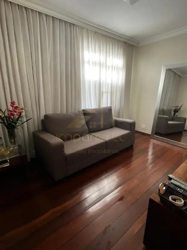 Apartamento 3 quartos 2 banheiros 100m²
