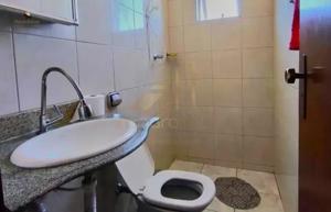 Apartamento 3 quartos 2 banheiros 189m²
