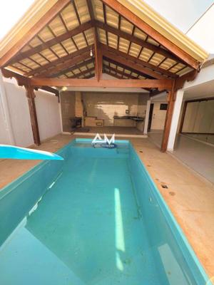 Apartamento 3 quartos 2 banheiros 360m²