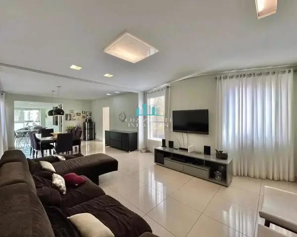 Apartamento 4 quartos 2 banheiros 