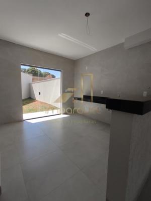Casa 3 quartos 3 banheiros 
