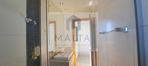 Apartamento 3 quartos 3 banheiros 222m²