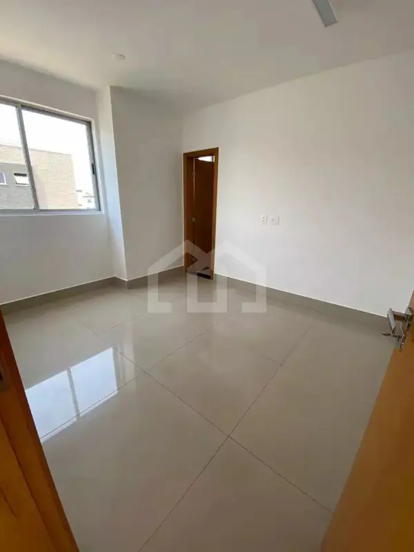 Cobertura 4 quartos 2 vagas 176m²