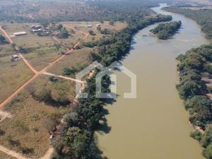 Lote em condomínio 