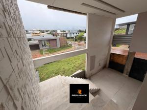 Casa em condomínio 2 quartos 4 vagas 390m²