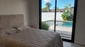 Casa em condomínio 4 quartos 5 banheiros 339m²