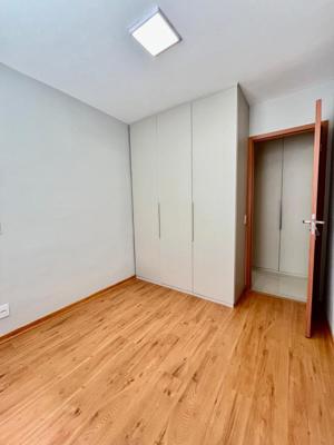 Apartamento 3 quartos 2 banheiros 360m²