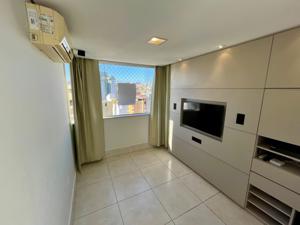 Apartamento 3 quartos 4 banheiros 161m²