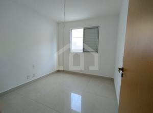 Área privativa 3 quartos 2 banheiros 202m²