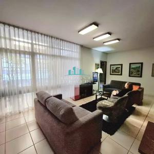 Apartamento 6 quartos 3 banheiros 1800m²