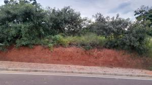 Lote em condomínio 