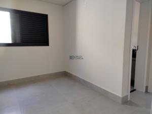 Apartamento 3 quartos 3 banheiros 145m²