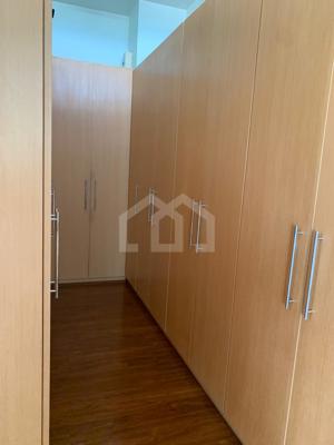 Casa em condomínio 3 quartos 5 banheiros 348m²