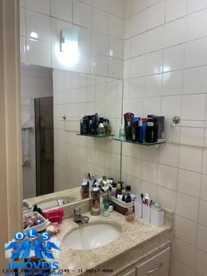 Apartamento 3 quartos 2 banheiros 152m²