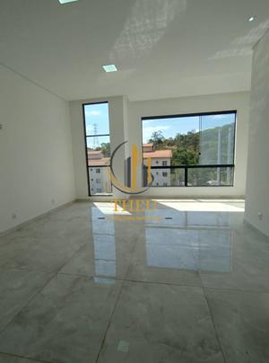 Apartamento 3 quartos 2 banheiros 300m²
