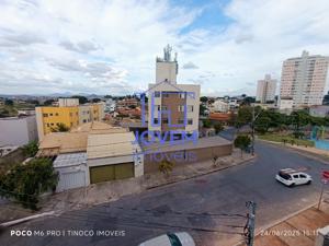 Apartamento 3 quartos  banheiros 195m²