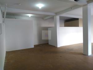 Casa 3 quartos 2 banheiros 360m²