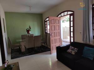 Casa 3 quartos 3 banheiros 200m²