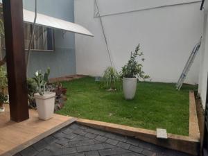 Apartamento 3 quartos 1 banheiro 149m²