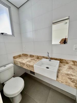 Apartamento 3 quartos 2 banheiros 422m²