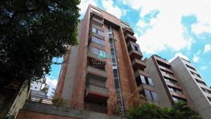 Apartamento 3 quartos 2 banheiros 