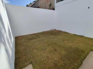 Casa 3 quartos 2 banheiros 
