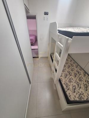 Apartamento 3 quartos 2 banheiros 153m²
