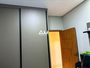 Apartamento 3 quartos 3 banheiros 270m²
