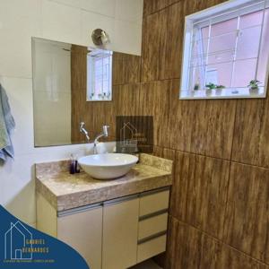 Apartamento 3 quartos 2 banheiros 665m²