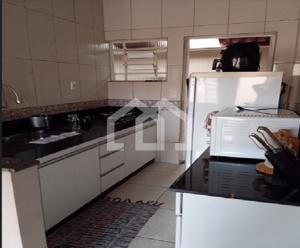 Chácara 2 quartos 4 vagas 200m²